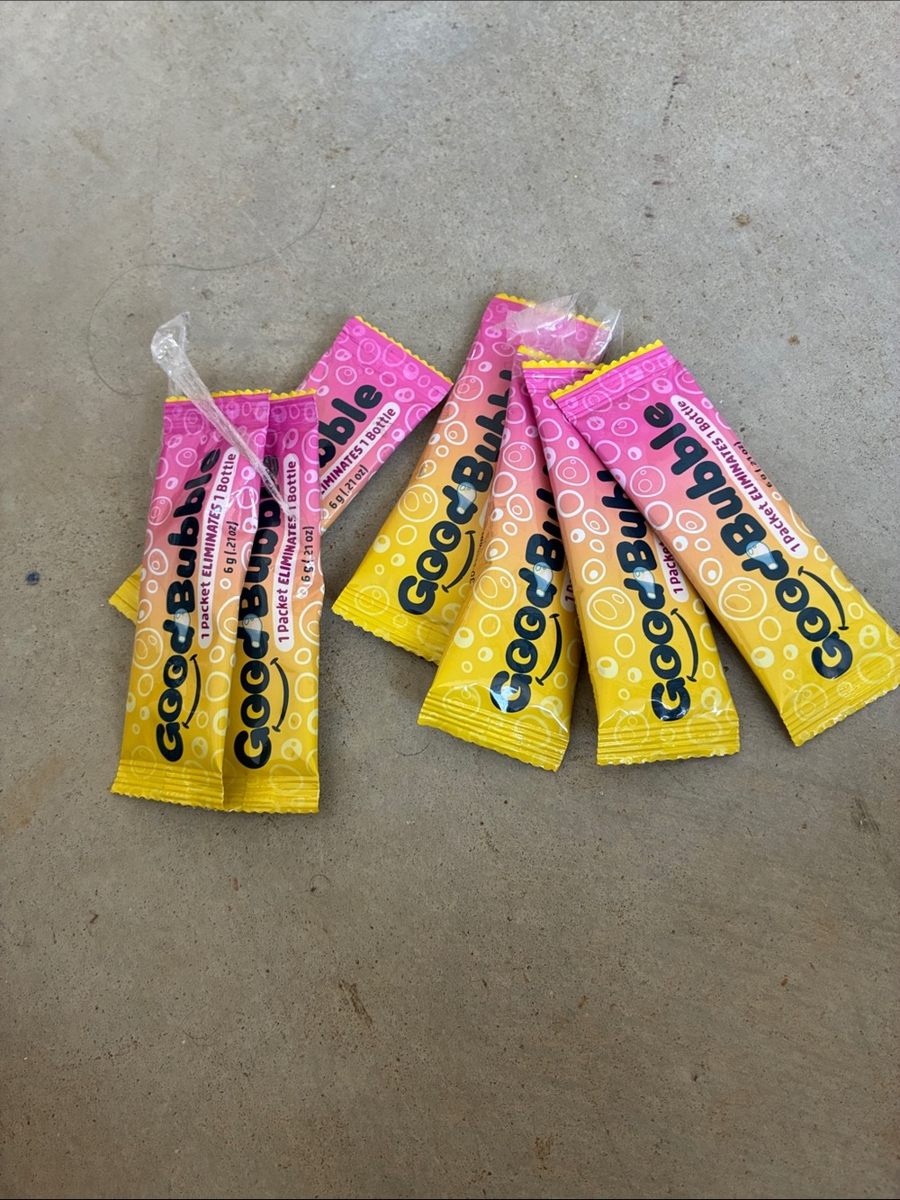 Good bubble concentrated bubble solution 7 packets.Each makes a bottle. Wise eco